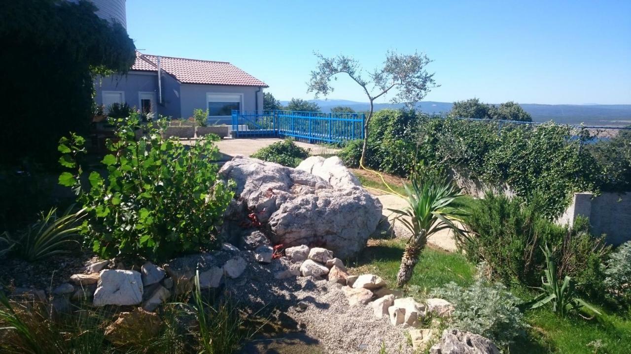 Villa Suzi Donkey Farm With Seaview Smrika Exterior photo